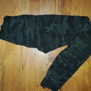 LULULEMON Align pant olive camo size 2